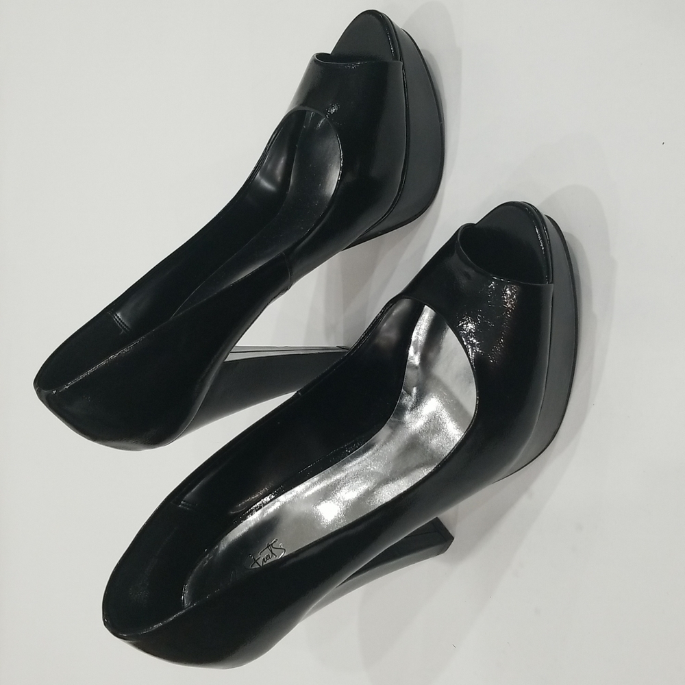 CITY STREETS Peep Toe Black Platform High Heels